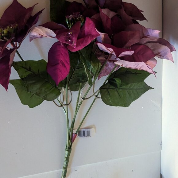 NWT 2 Red Burgundy Poinsettia Floral Bushes Christmas Holiday Ashland Home Decor - Picture 4 of 11